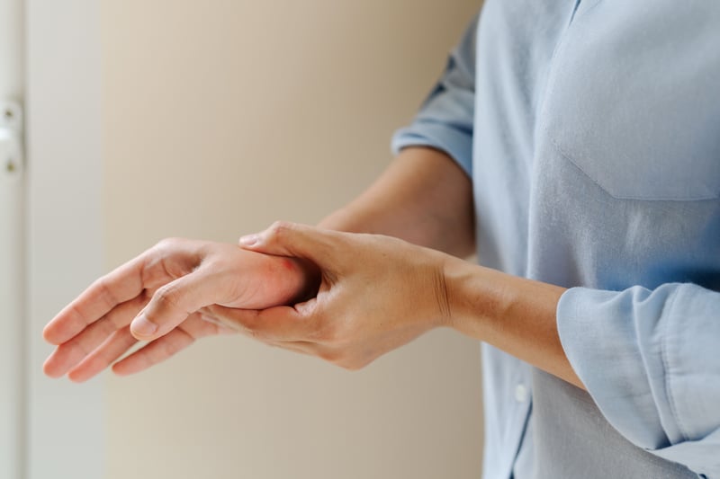 Rizoartrosi e tunnel carpale: come affrontare due patologie spesso sottovalutate